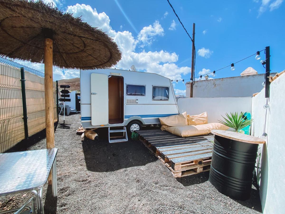 Glamping Caravan Lanzarote Tinajo Kültér fotó