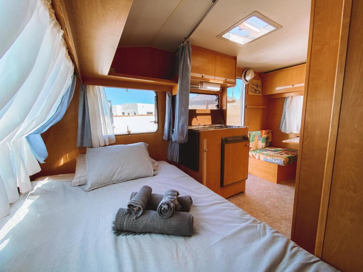 Glamping Caravan Lanzarote Tinajo Kültér fotó