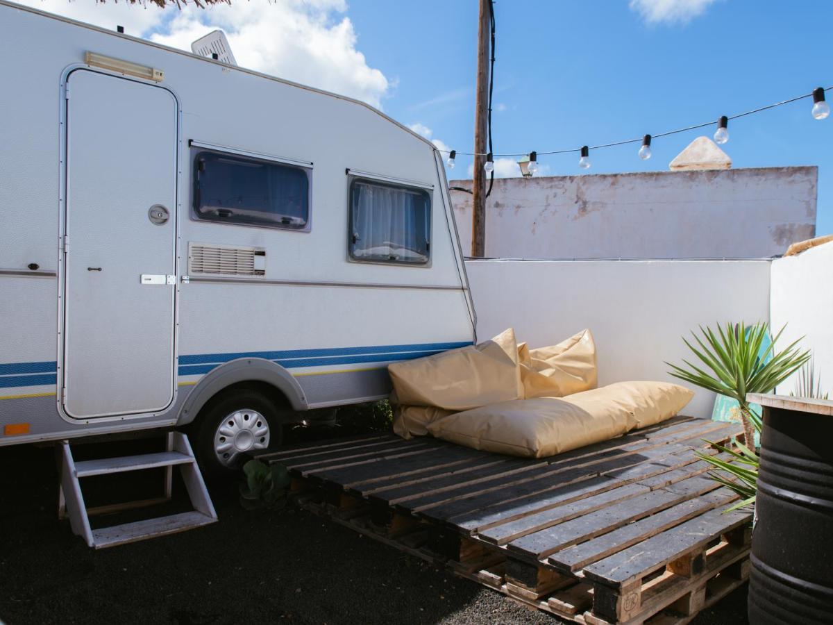 Glamping Caravan Lanzarote Tinajo Kültér fotó